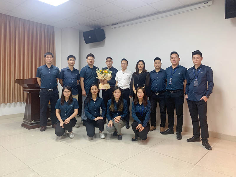 希歐門窗營銷團隊合影 希歐門窗營銷團隊合影